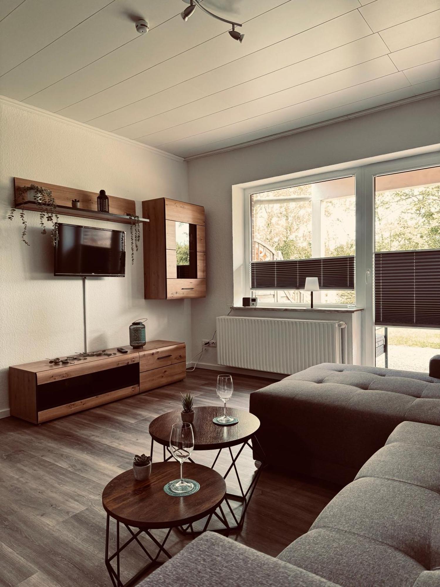 Haus Heinke Am Deich - Friedrichskoog Apartment Exterior photo